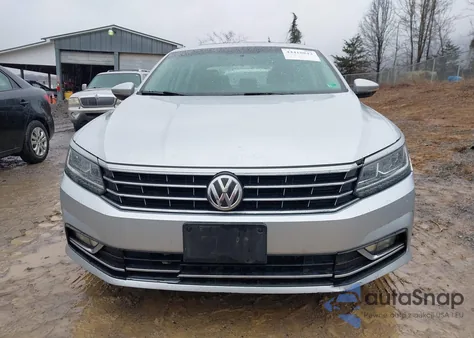 2018 Volkswagen Passat 2.0T Se z USA, uszkodzony, nr VIN 1VWBA7A35JC049960